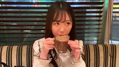 Ọ bụ enyi nke bụ otu ụlọ ọrụ na mahadum. Ma ọ bụ nwa agbọghọ kachasị mma na club. Nke a bụ ikuku sexy Japanese.