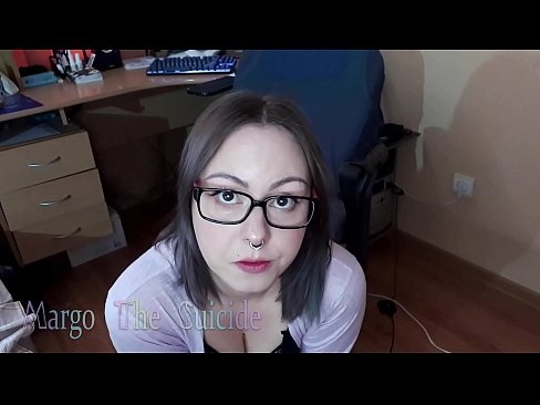 ❤️ Nwatakịrị nwanyị sexy nwere ugegbe na-eme Dildo nke ukwuu na igwefoto ☑ Anal porn ❌️